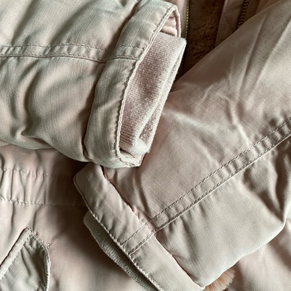 H&M fall/spring Parka for your pink-loving girl! - Picture 5 of 11